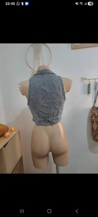 Chaleco Cropped Blanco Talla M