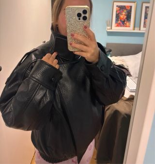 Bomber negra oversize