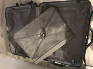 Maleta Samsonite rígida negra