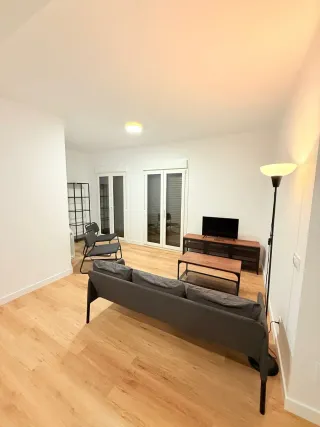 Alquiler habitaciones. Plaza Universidad  Segovia.