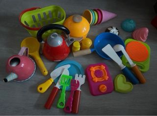 Cocinita IKEA DUKTIG + Accesorios