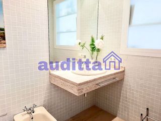 Piso en alquiler en Los Remedios en Sevilla