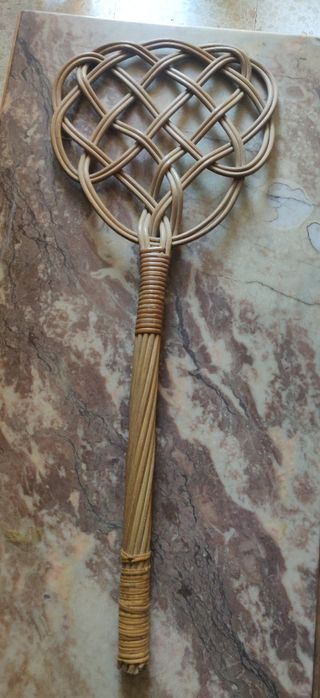 Atizador alfombras o colchones lana