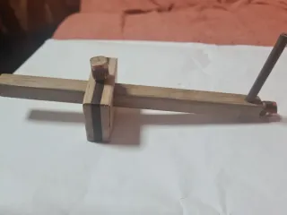 Gramil antiguo de madera