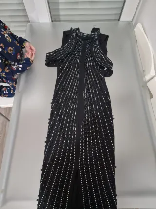 Vestidode fiesta largo pedrería