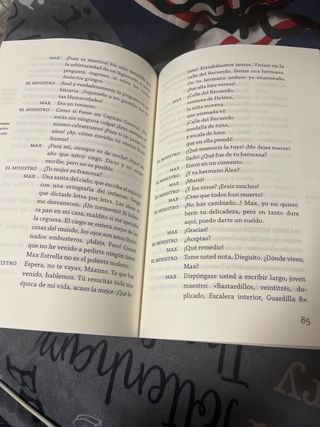 Luces de bohemia (Clásicos Loqueleo) (Spanish E...