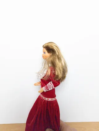 Muñeca Barbie heart family kiss and cuddle