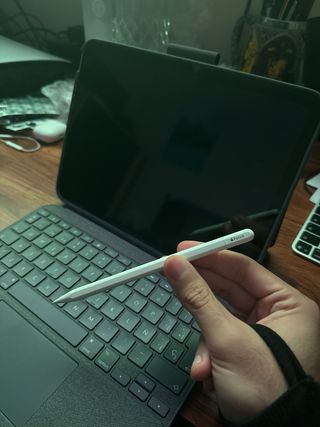 iPad 10ª Gen + Teclado + Apple Pencil