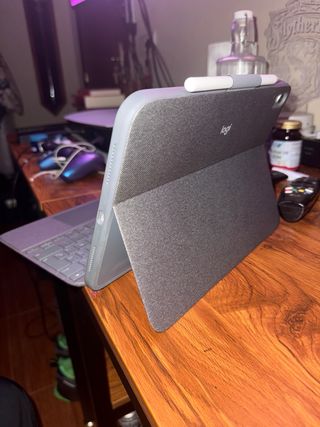 iPad 10ª Gen + Teclado + Apple Pencil