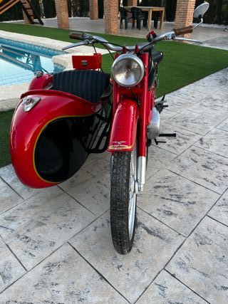 Se ALQUILAN motos con sidecar