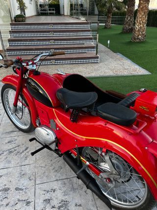 Se ALQUILAN motos con sidecar