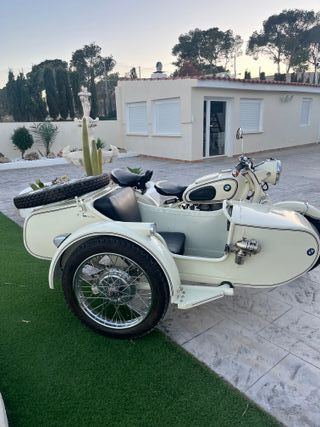 Se ALQUILAN motos con sidecar
