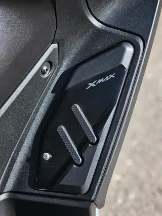 Yamaha xmax 300 Tech Max plus