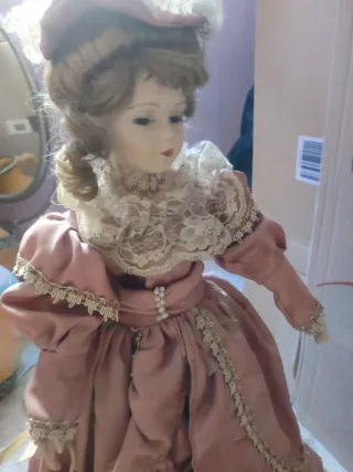 Muñeca antigua estilo Lady Francesa