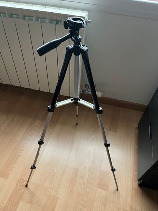 Trípode para cámara con nivel