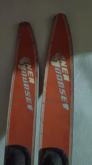 Esquís acuáticos New Course