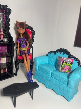 Monster High Coffin Bean Playset y Clawdeen Wolf