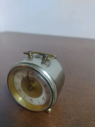 Antiguo Reloj de Sobremesa
