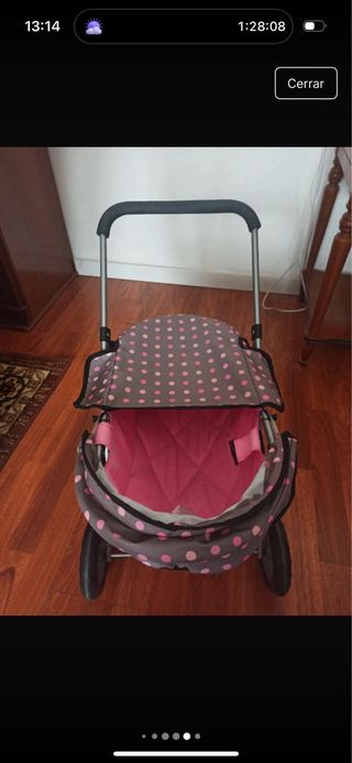 Carro de muñecas de capota