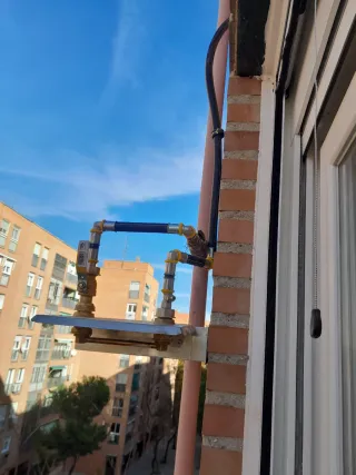 Fontanero, gas,aire acondicionado, electricidad...