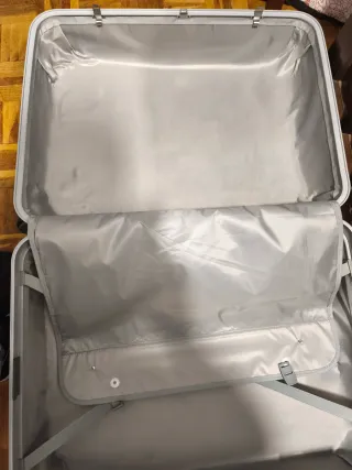 Maleta Salvador Bachiller 114L Rígida.