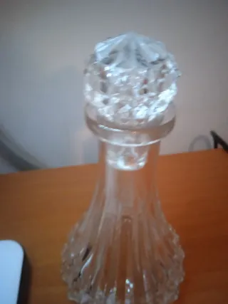 Botella de cristal decorativa