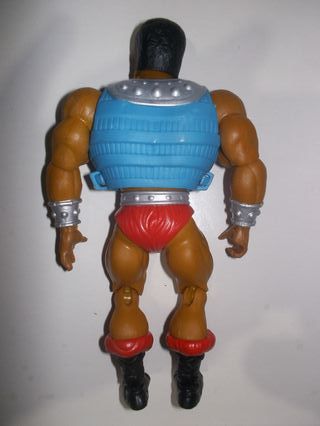 MASTERS OF THE UNIVERSE ORIGINS RARO CLAMP CHAMP