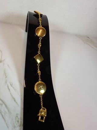 Pulsera Louis Vuitton Dorada Flor Perla
