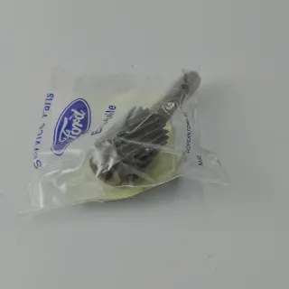 Piñón velocímetro caja cambios Ford fiesta/escort