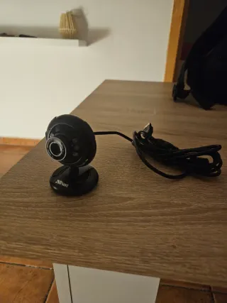 Webcam Trust Spotlight Pro con LEDs