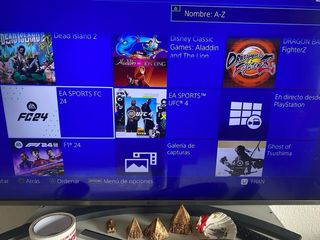 PS4 512GB + 2 Mandos + Disco Duro Toshiba 2TB