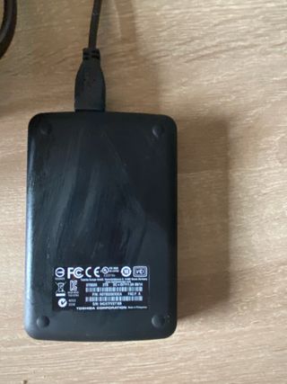 PS4 512GB + 2 Mandos + Disco Duro Toshiba 2TB