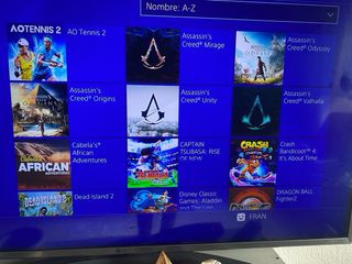 PS4 512GB + 2 Mandos + Disco Duro Toshiba 2TB