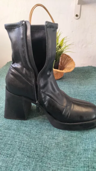 Botas media pantorrilla forro polar