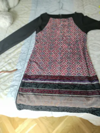 Vestido negro estampado talla M