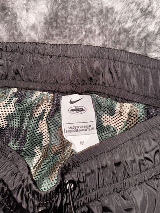 Traje Corteiz Negro Reflectante