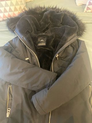 Abrigo de invierno Zara negro multicolor