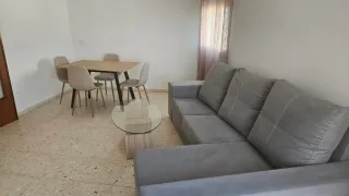 Se alquila piso por tenporada