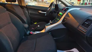 TOYOTA AURIS HIBRIDO