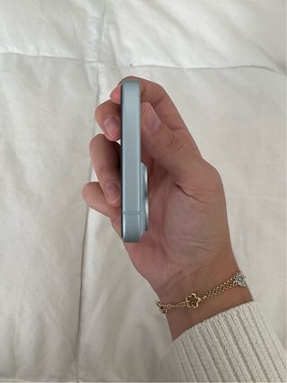 iPhone 15 Azul Claro