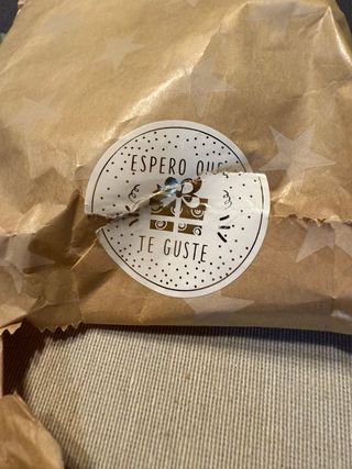 Cinturón mujer beige con hebilla dorada