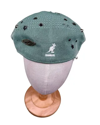 Boina Kangol Rework Verde Tachuelas