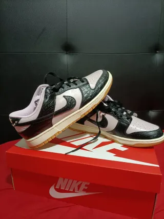 Nike Dunk Low Retro Pink Black