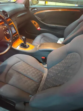 Mercedes-Benz  CLK 2004