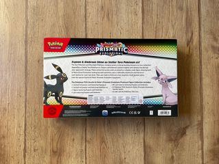 Pokémon Prismatic Evo Premium Figure Collection