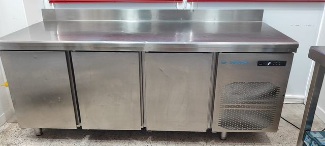 Neveras, ultracongelador y Hornos Pastelería