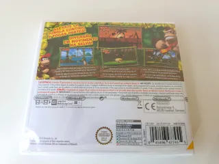 Donkey Kong Country Returns 3D sigillato