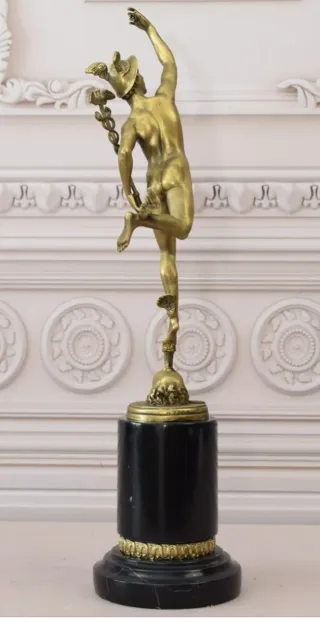 Escultura Bronce Dorado de Mercurio