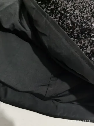 Minifalda Guess lentejuelas negra Talla S