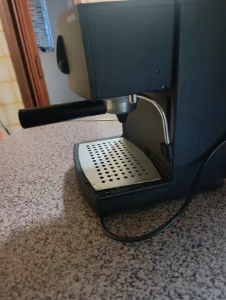 Cafetera Krups Negra